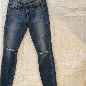Distressed Joe’s Jeans w/ Frayed cuffs